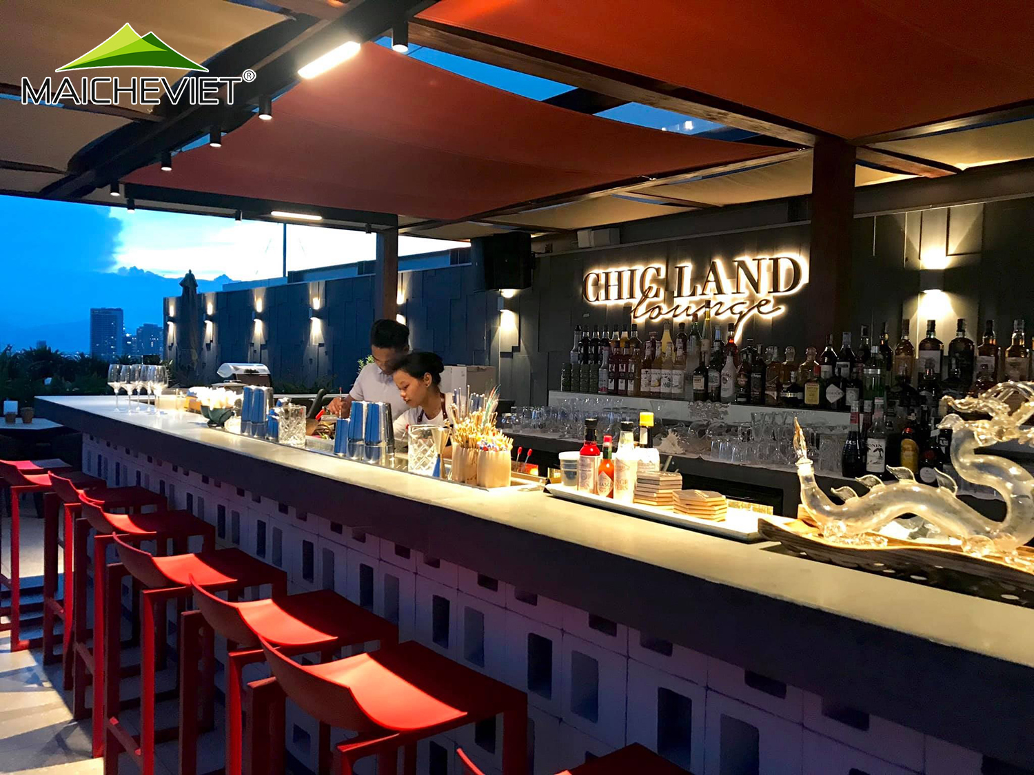 mai che quay bar khach san chicland